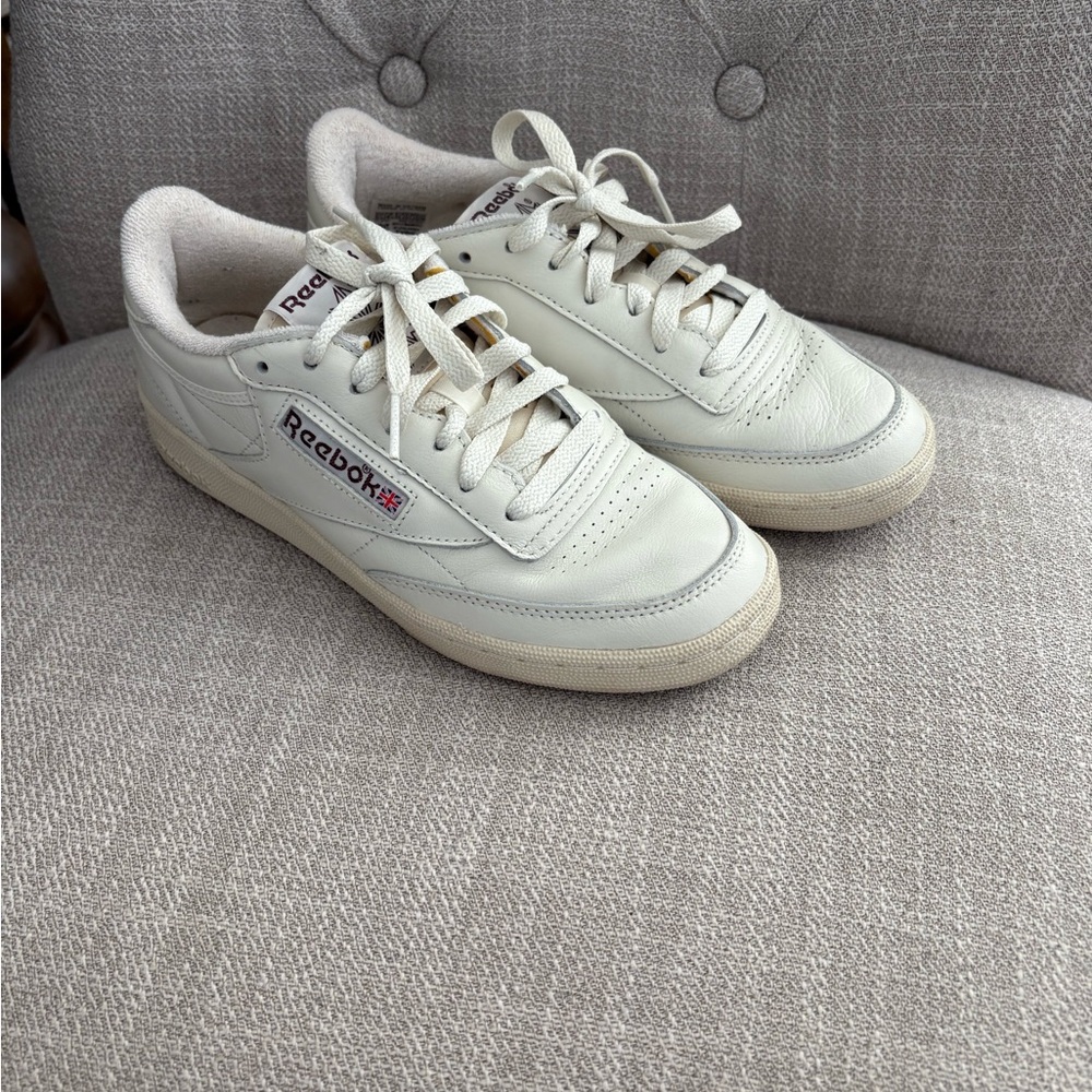 Reebok white casual sneakers pre-owned